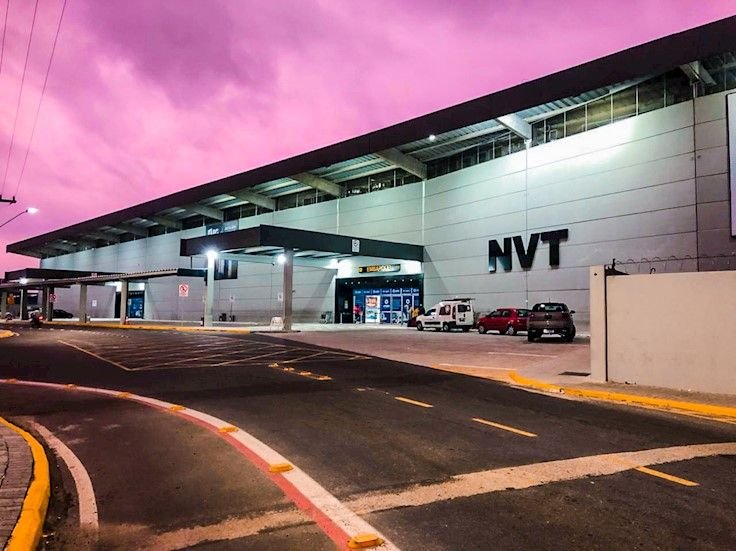 Terminal do Aeroporto Internacional de Navegantes, Ministro Victor Konder